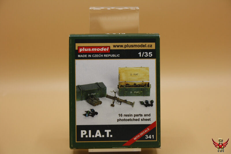 Plus Model 1/35 Trash Diorama Set – Resin & Decals, Unisex 12+