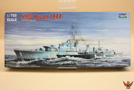 Trumpeter 1/700 HMS Huron 1944
