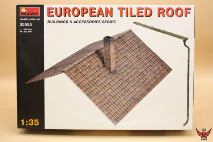MiniArt 1/35 European Tiled Roof Building & Accessories Series