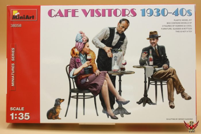 MiniArt 1/35 Cafe Visitors 1930-40s