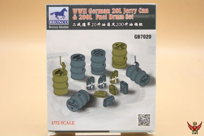 Bronco Models 1/72 WWII German 20L Jerry Can and 200L Fuel Drum Set