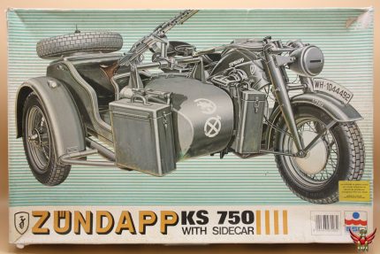 ESCI 1/9 Zündapp KS 750 with Sidecar