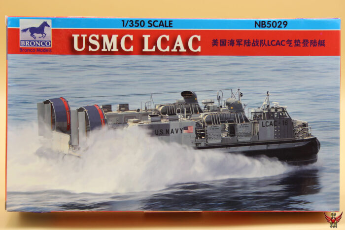 Bronco Models 1/350 USMC LCAC