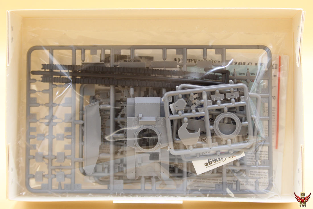 Mirage Hobby 1/72 First Hundred M3 US Light Tank