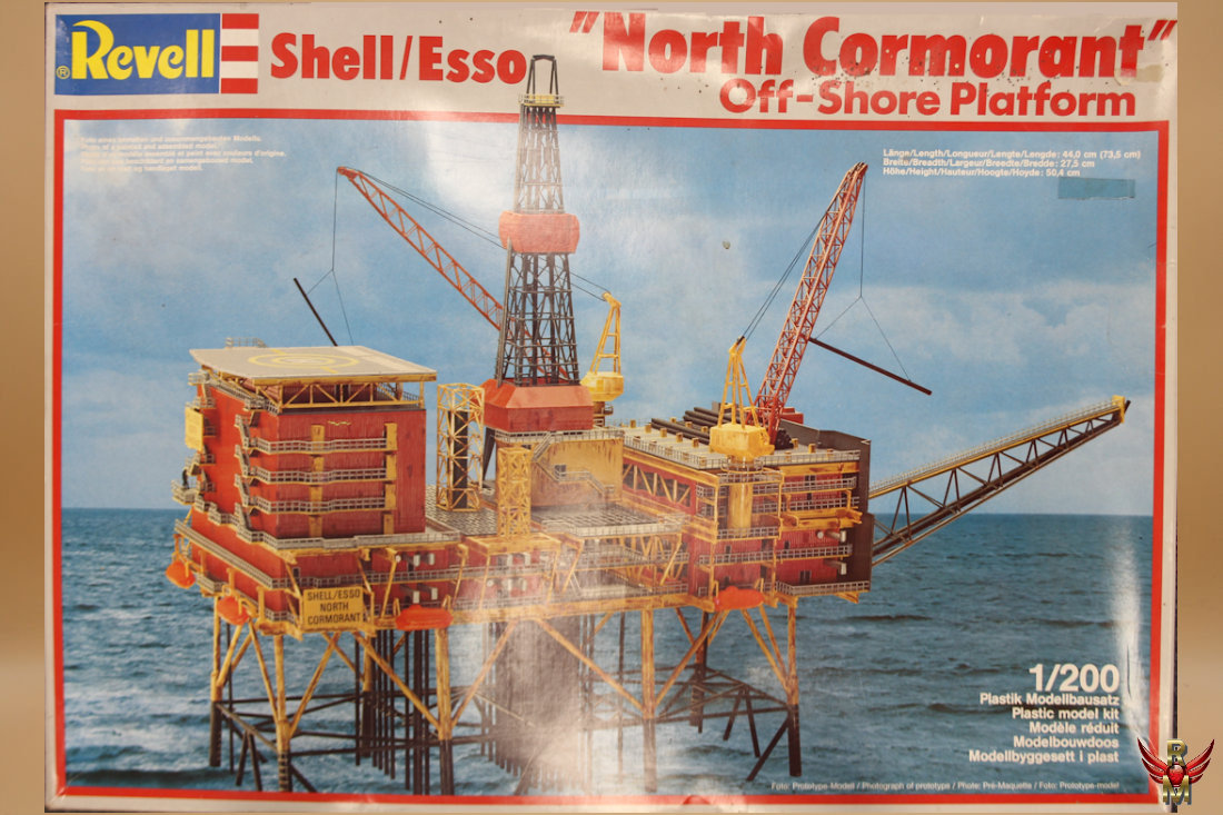 Revell 1/200 Shell/Esso North Cormorant Off-Shore Platform