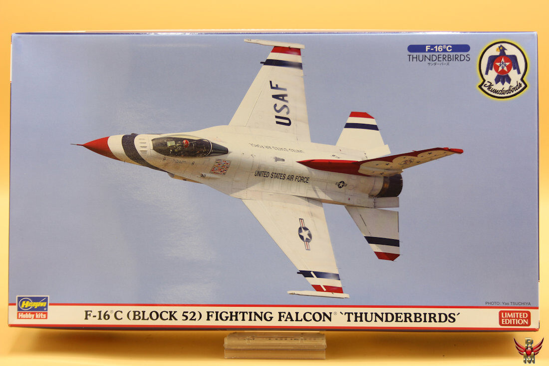 Hasegawa 1/72 F-16C (Block 52) Fighting Falcon Thunderbirds Limited Edition